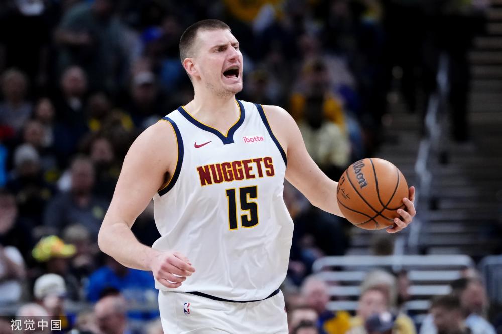 与此同时 与此同时