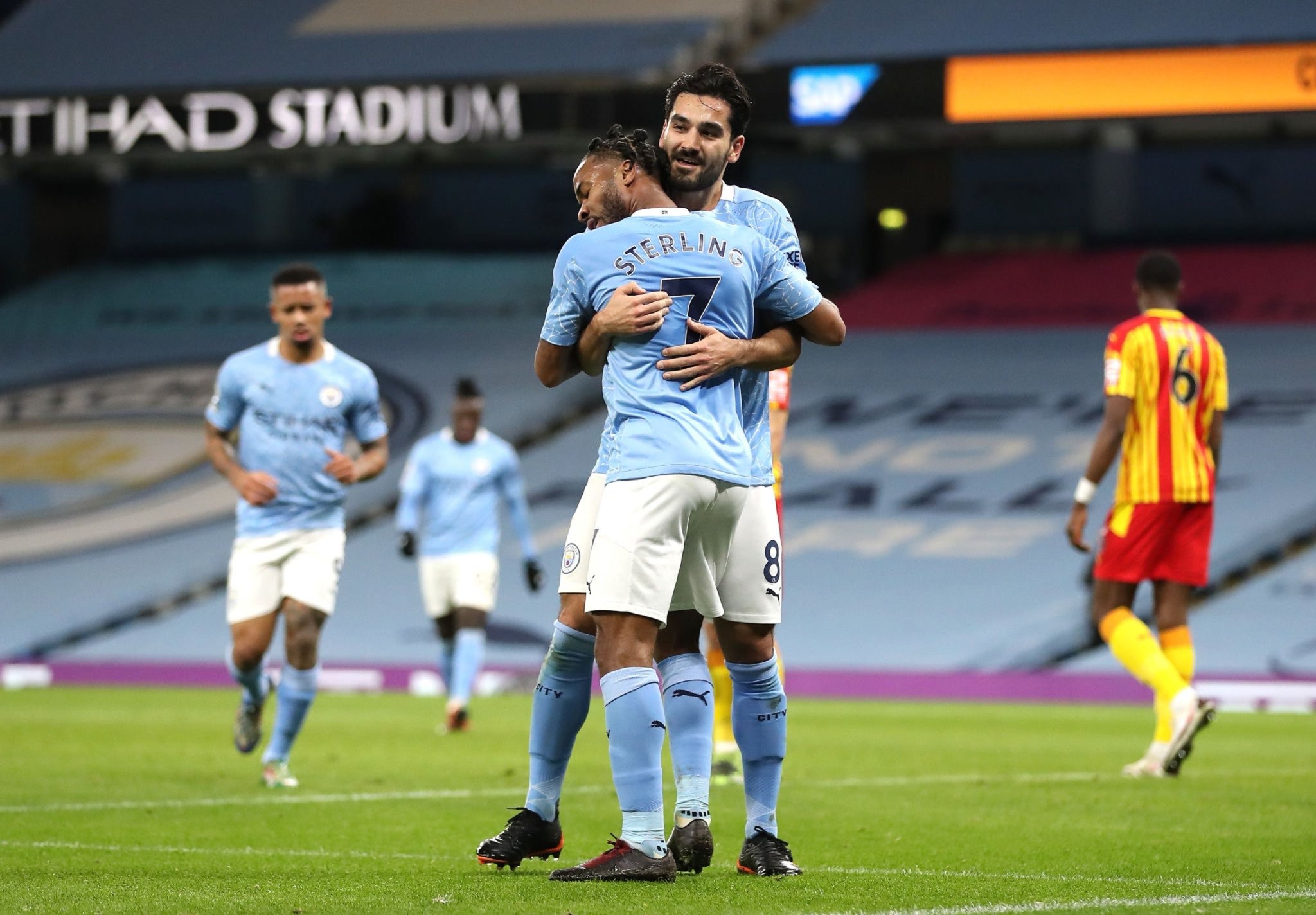 尤其在最近 尤其在最近