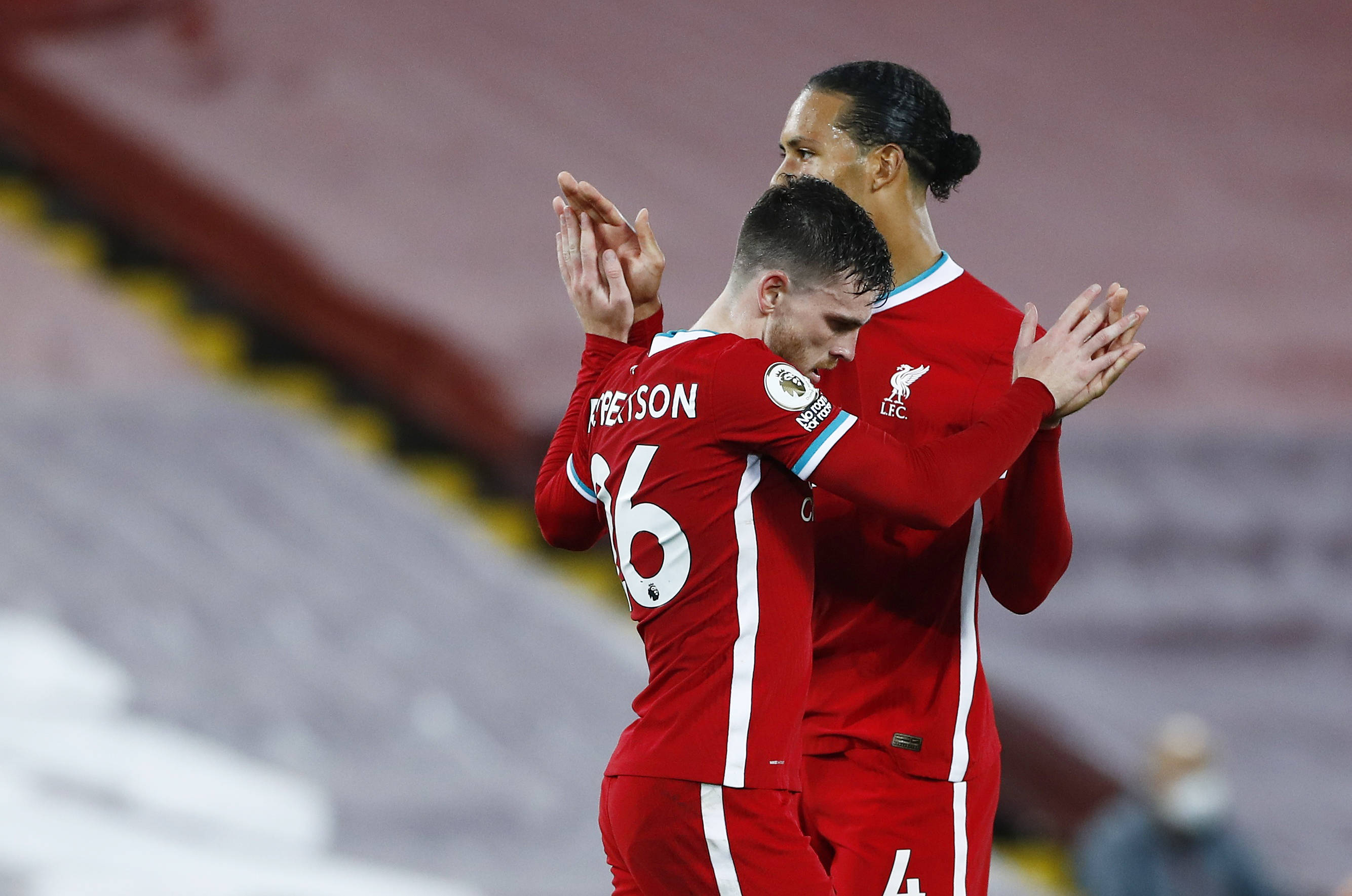 继续吸引着 继续吸引着